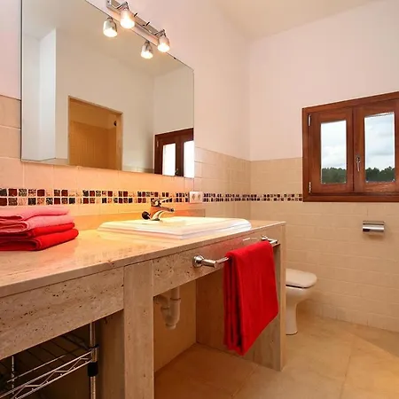 Prázdninový dům Elegant And Modern Designed With Comfort And Style, Special Prices Car Hire For The Guests *